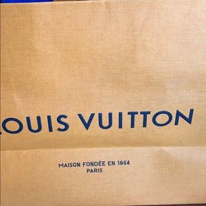 Louis Vuitton Bags - Louis Vuitton Shopping Paper Bag Louis Vuitton Bags - Louis Vuitton Shopping Paper Bag